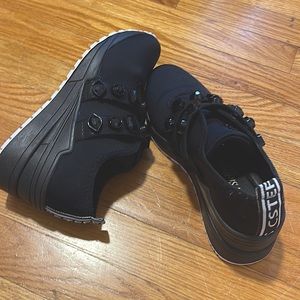 I love the shoes but never get opportunity to wear.